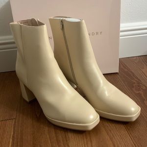 Chinese Laundry Dodger Booties